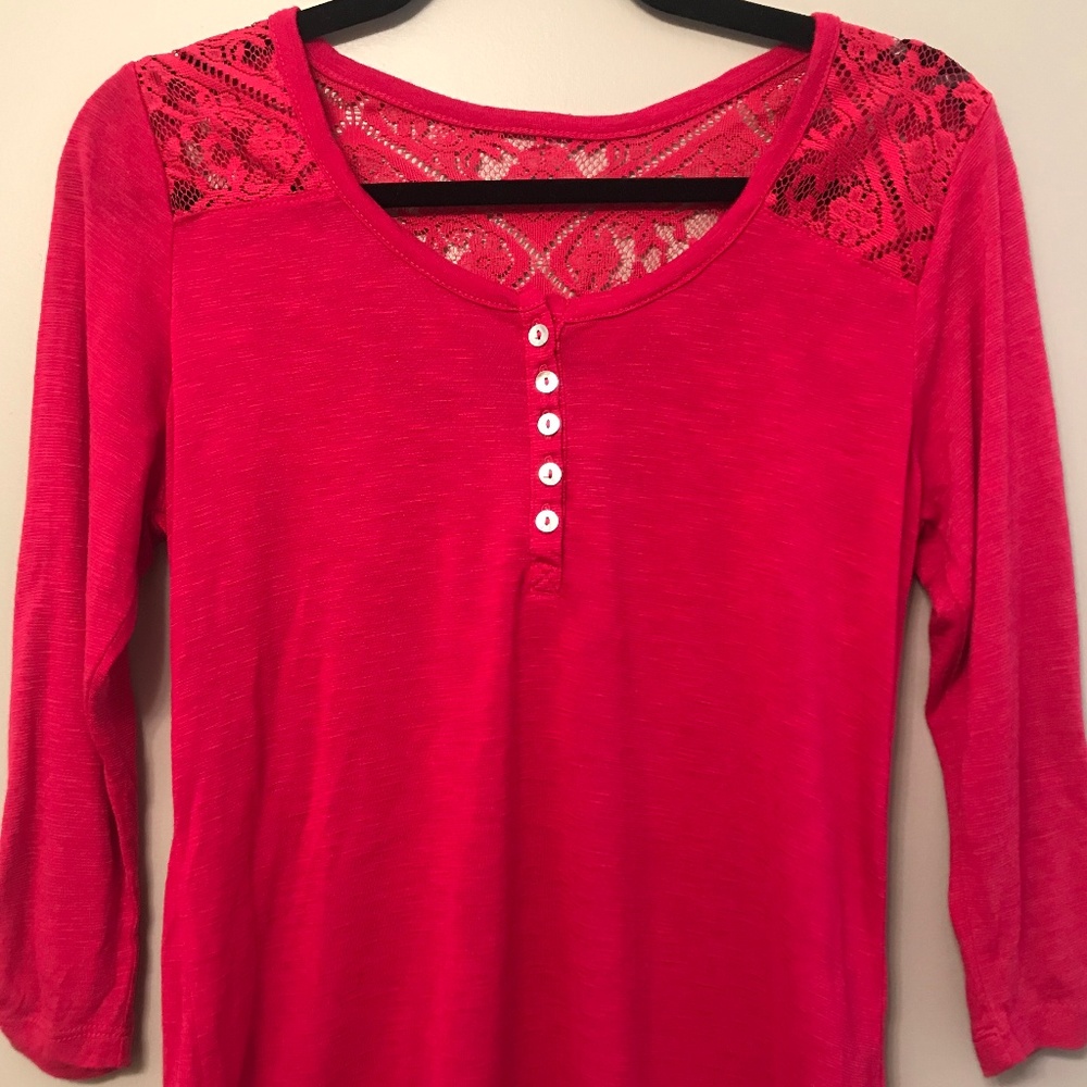 Neon Soul 3/4 Sleeve, Scoop Neck, Button Shirt
